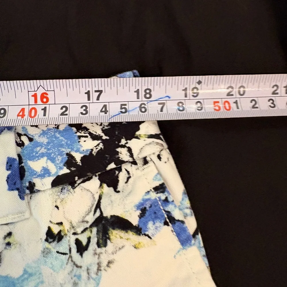 LOFT White Floral Print Shorts with Blue Accents - Picture 6 of 9